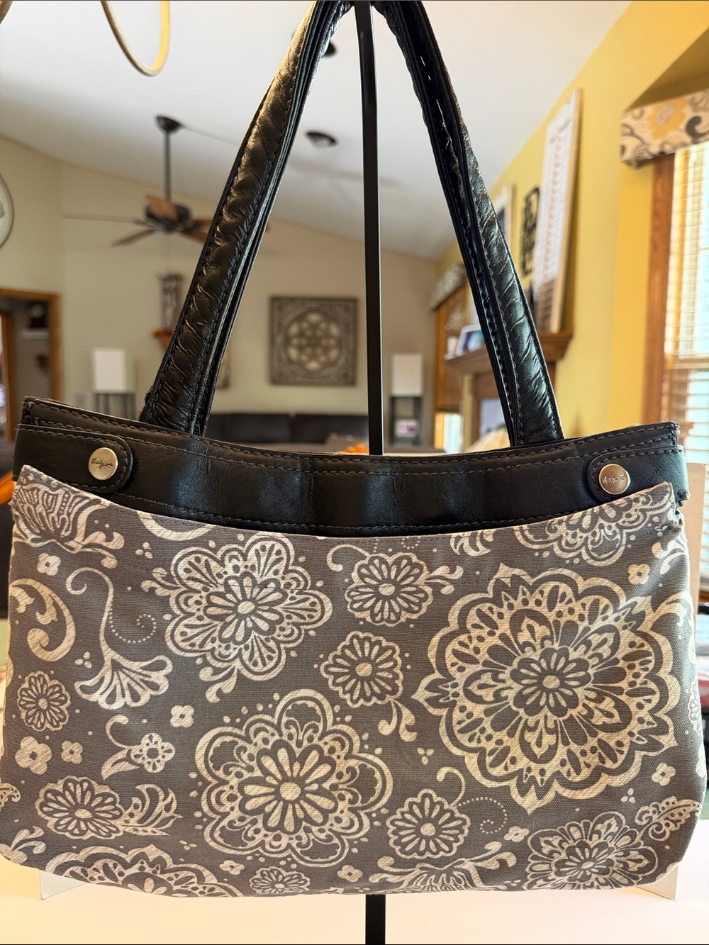 Thirty One Shoulder Bag
